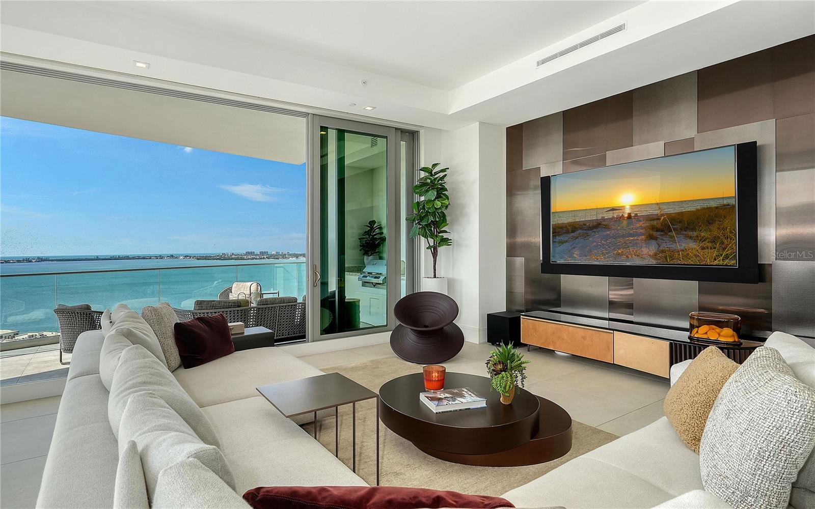 A4678497 Property Photo