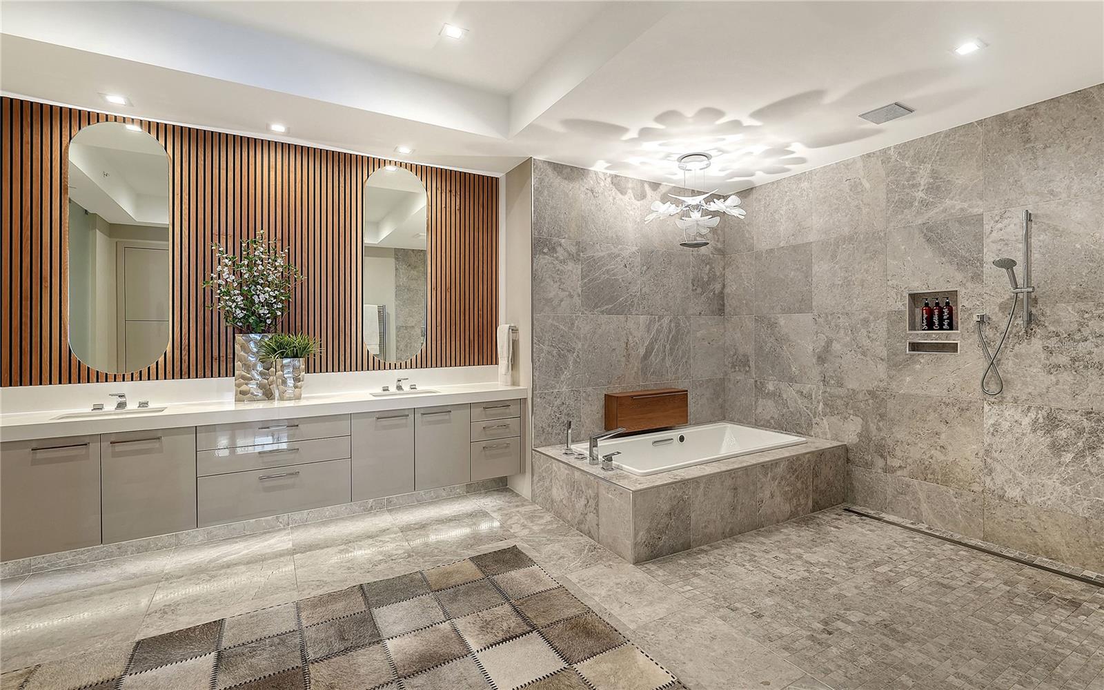 A4678497 Property Photo