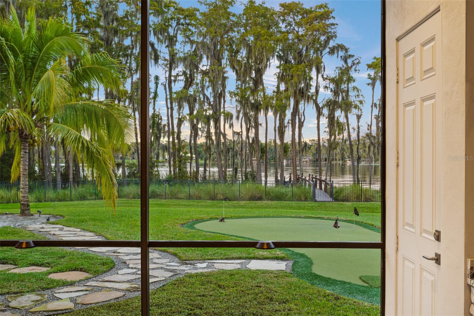 O6374125 Property Photo