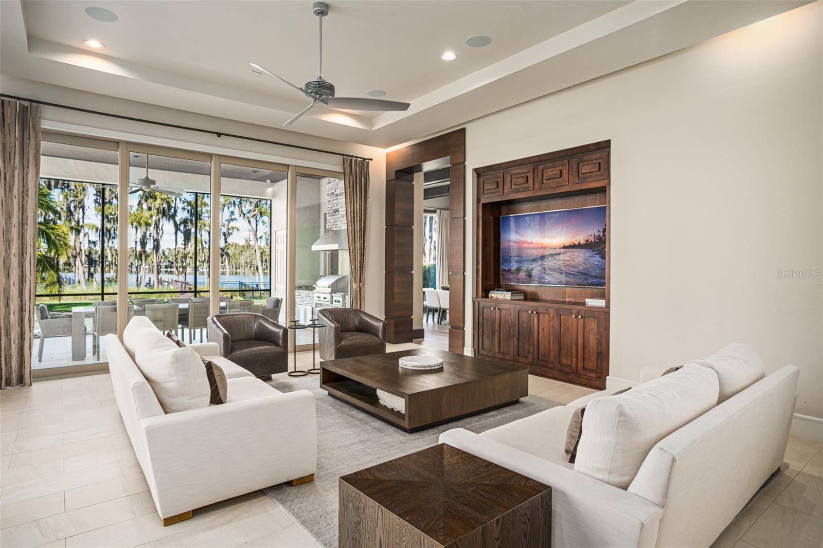 O6374125 Property Photo