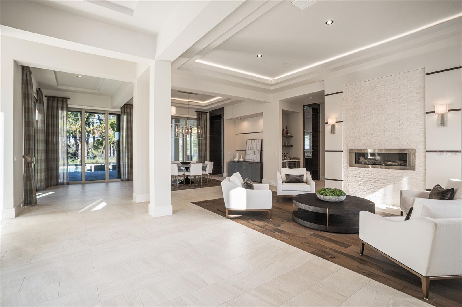 O6374125 Property Photo