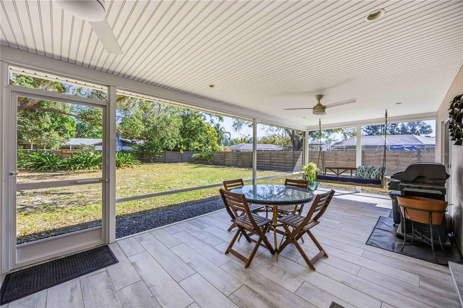 2117 RIVIERA DR, SARASOTA, FL, 34232