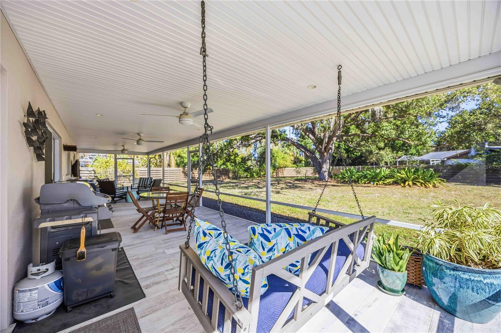 2117 RIVIERA DR, SARASOTA, FL, 34232