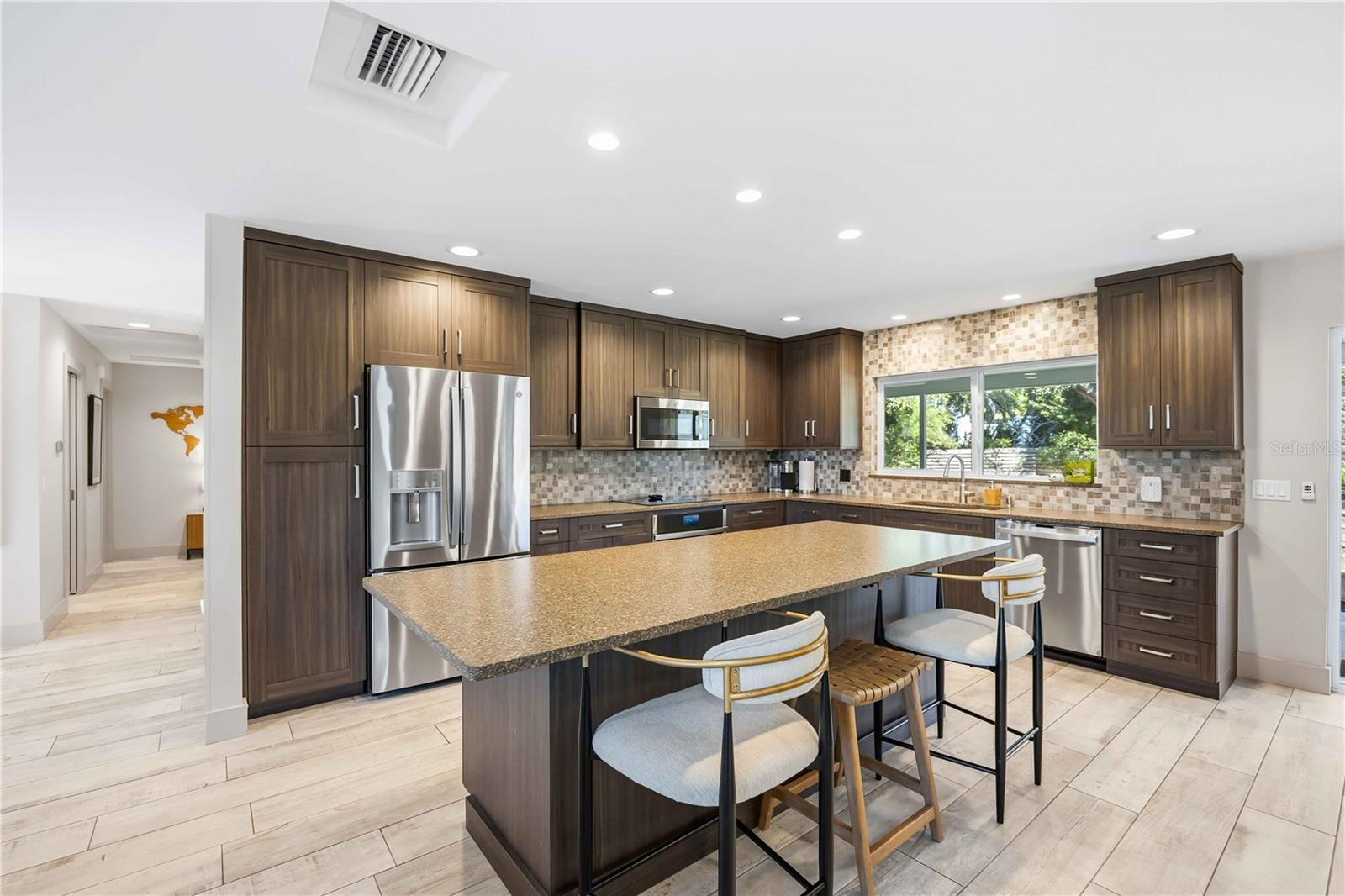 2117 RIVIERA DR, SARASOTA, FL, 34232