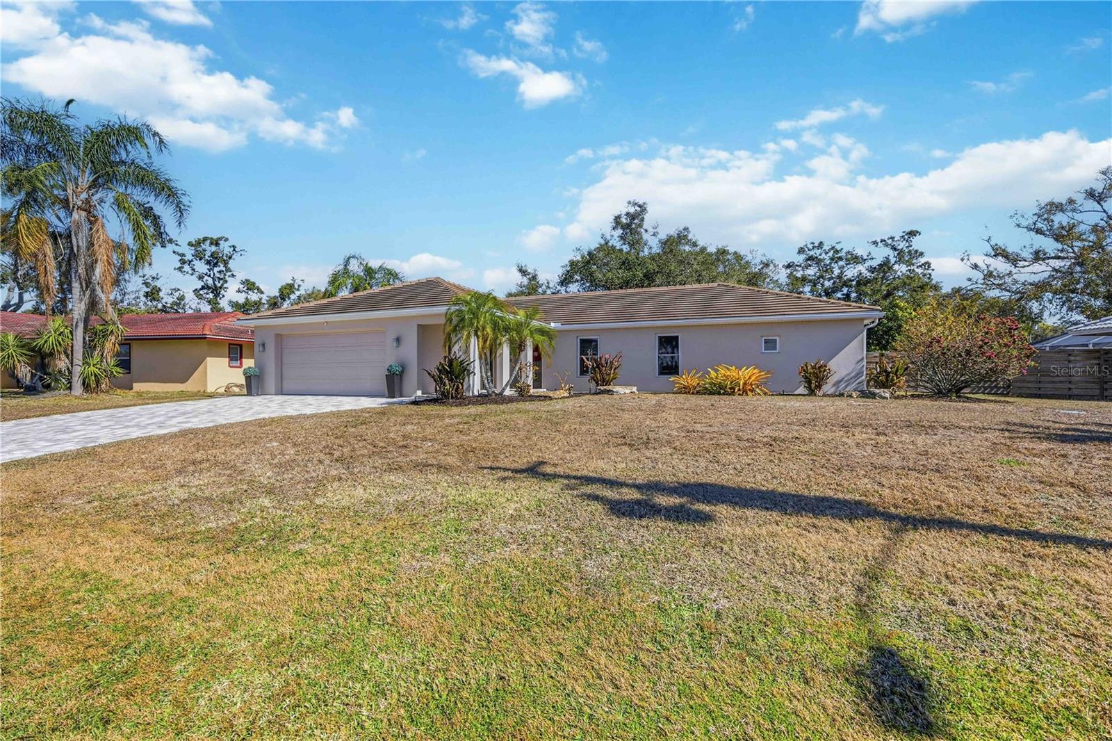 2117 RIVIERA DR, SARASOTA, FL, 34232