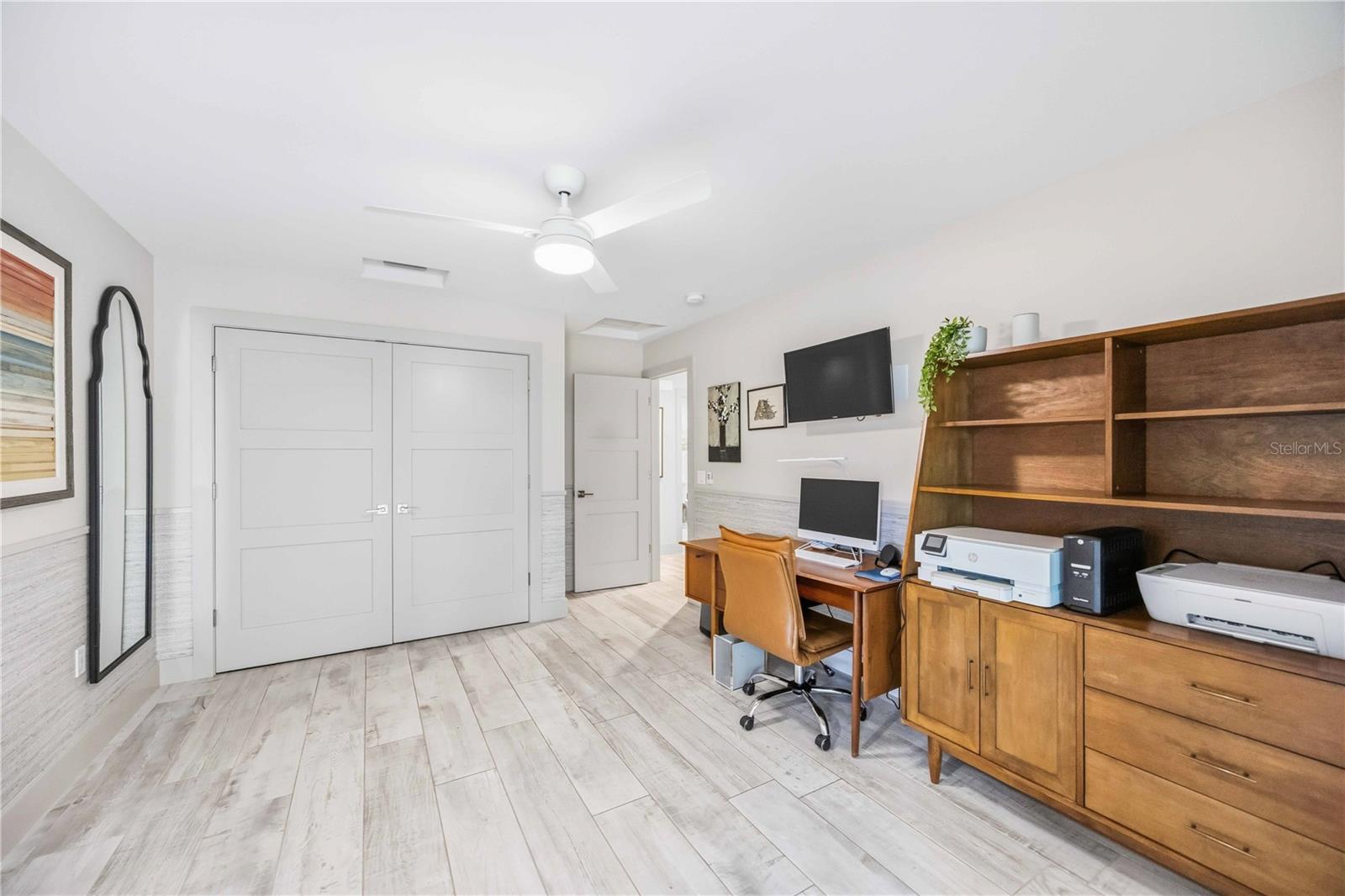 2117 RIVIERA DR, SARASOTA, FL, 34232