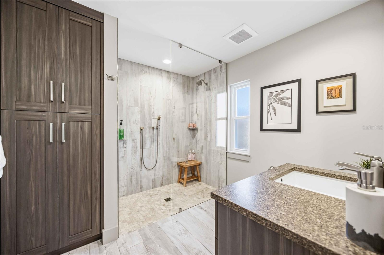 2117 RIVIERA DR, SARASOTA, FL, 34232