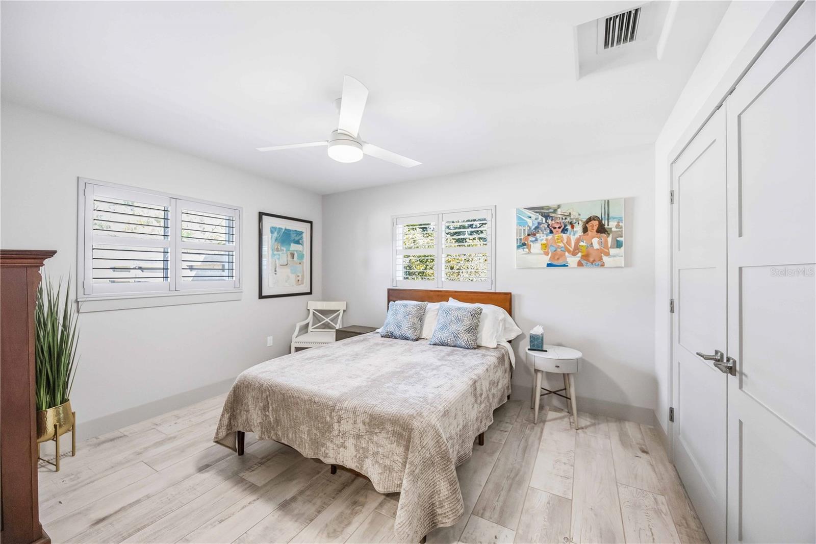 2117 RIVIERA DR, SARASOTA, FL, 34232