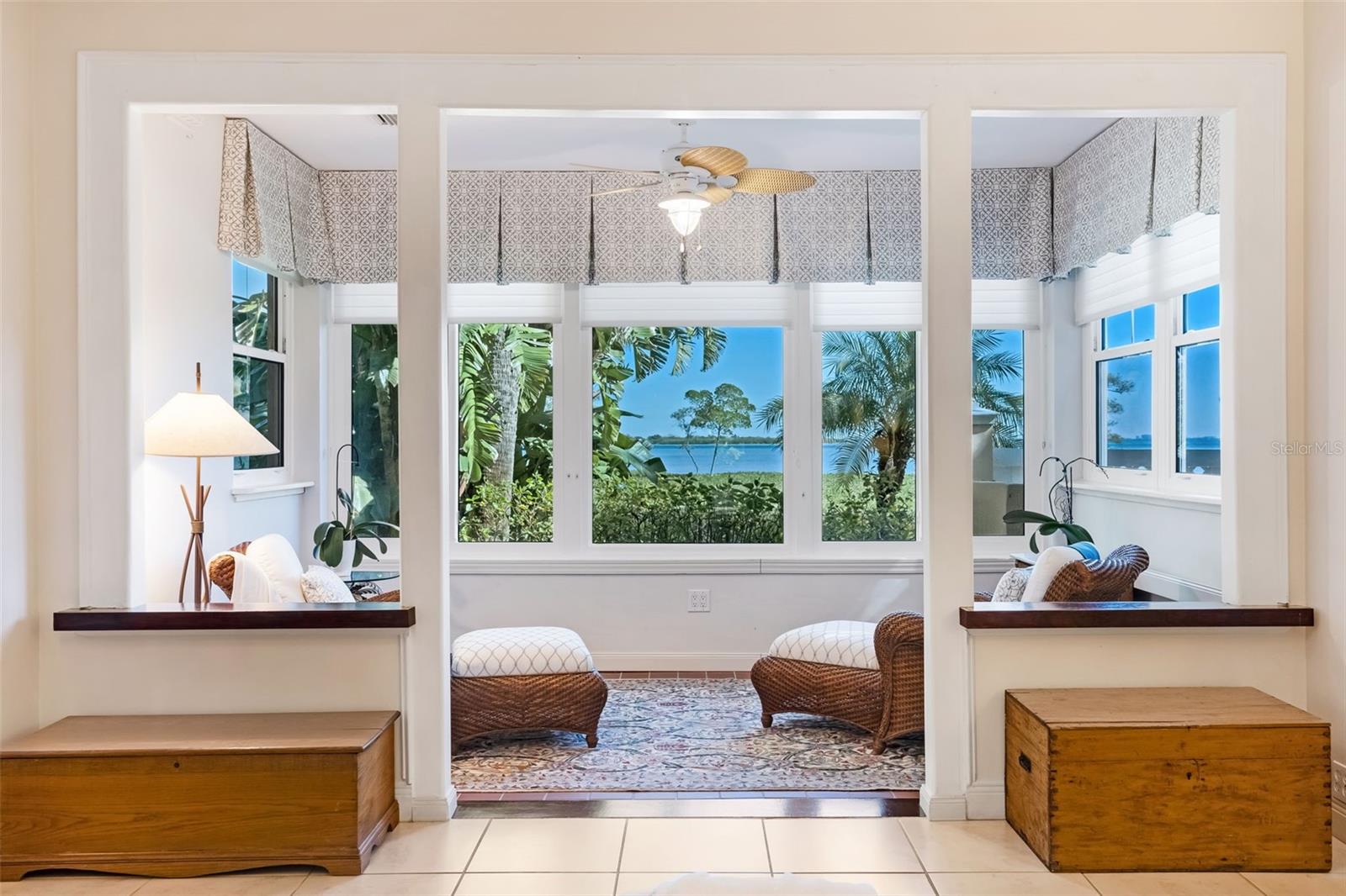 1407 N BAYSHORE DR, SAFETY HARBOR, FL, 34695