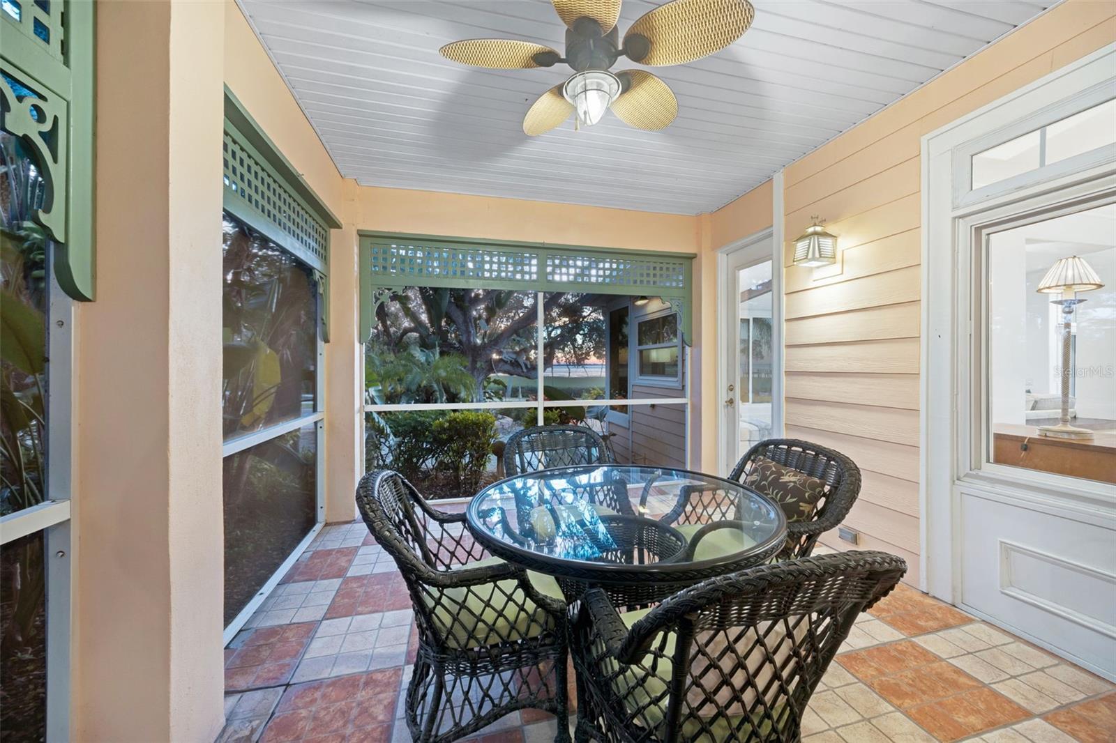 1407 N BAYSHORE DR, SAFETY HARBOR, FL, 34695