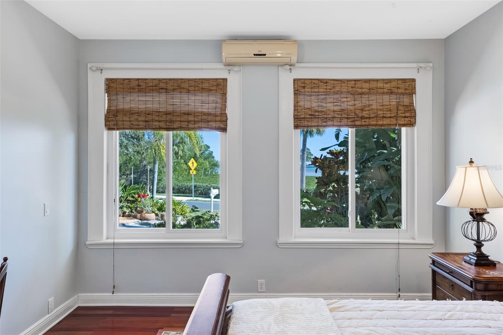 1407 N BAYSHORE DR, SAFETY HARBOR, FL, 34695