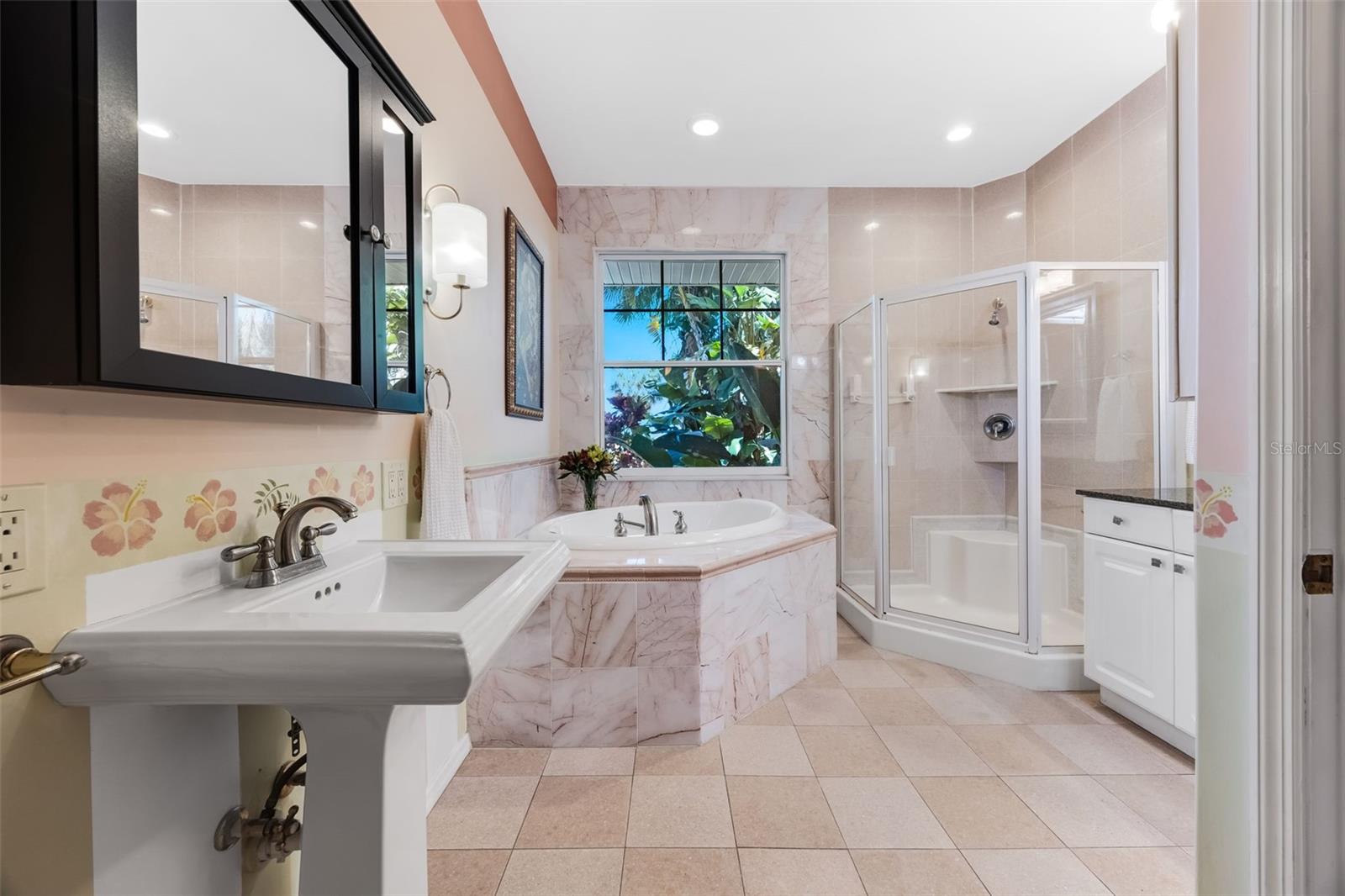 1407 N BAYSHORE DR, SAFETY HARBOR, FL, 34695