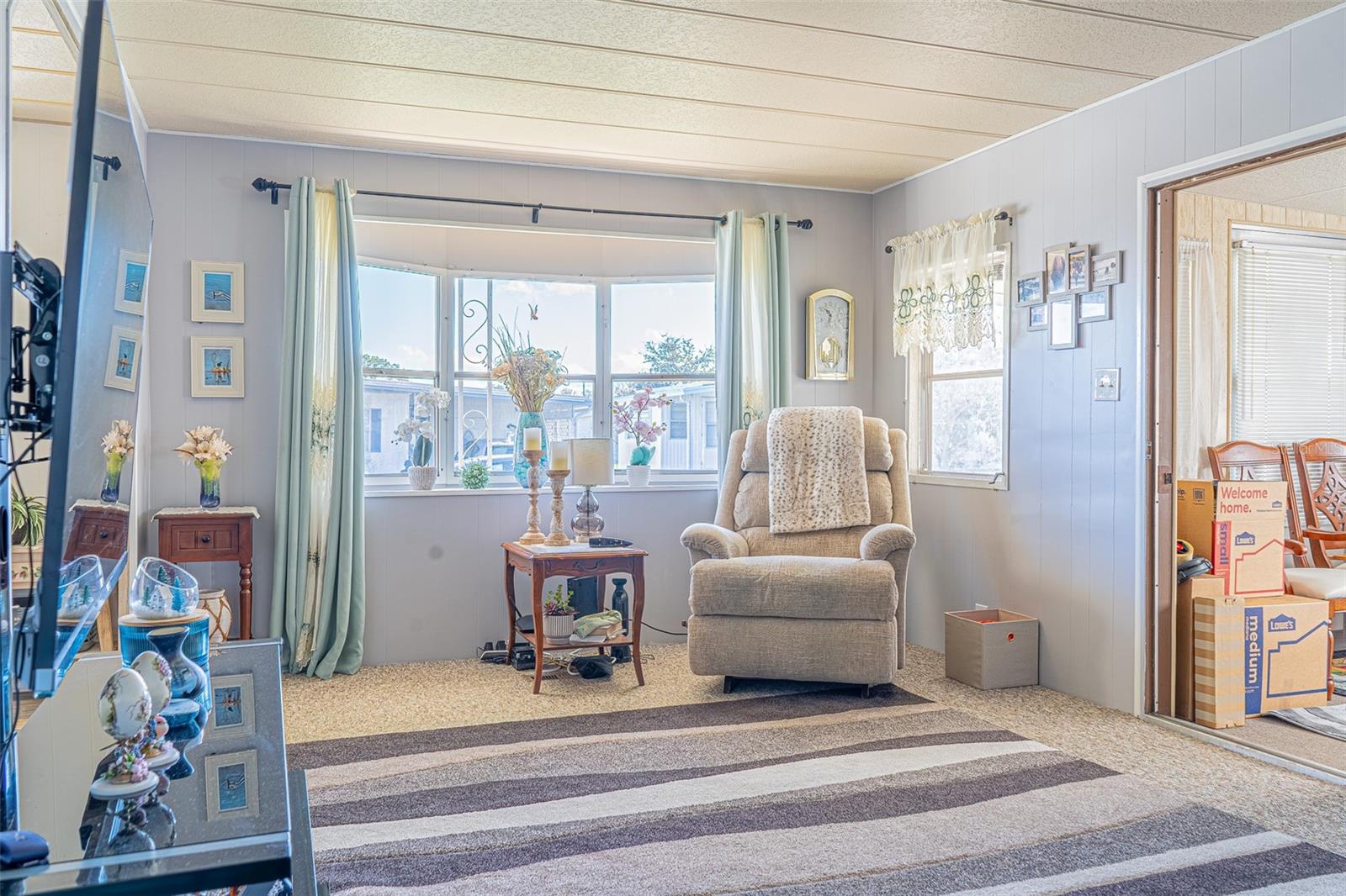 TB8465090 Property Photo