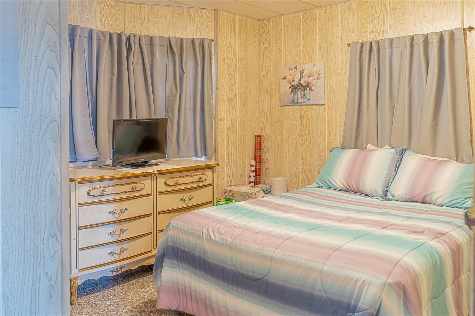 TB8465090 Property Photo