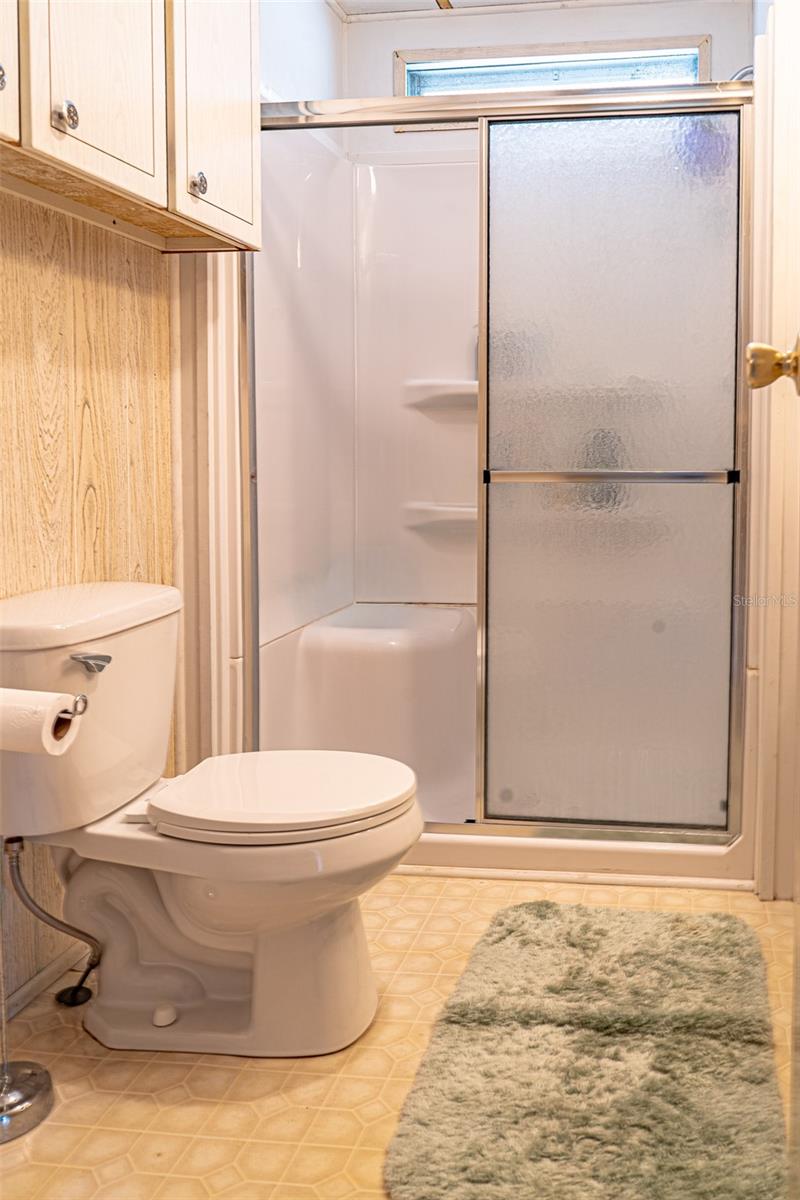 TB8465090 Property Photo