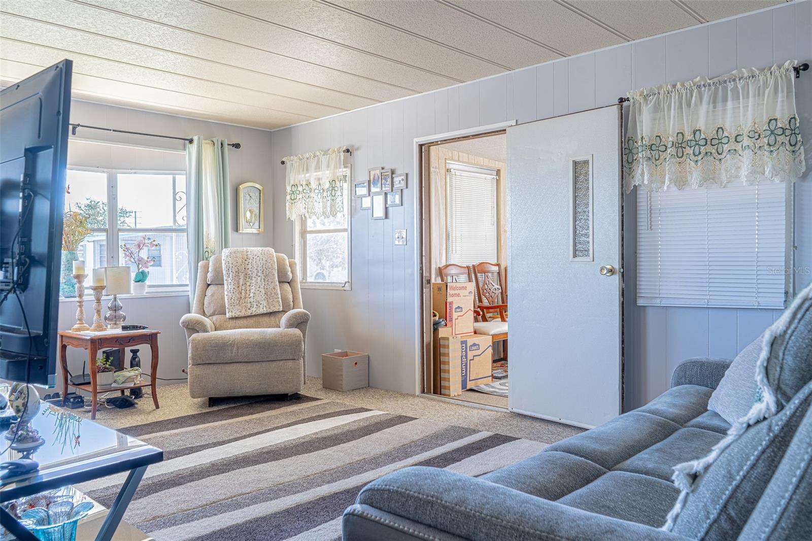 TB8465090 Property Photo