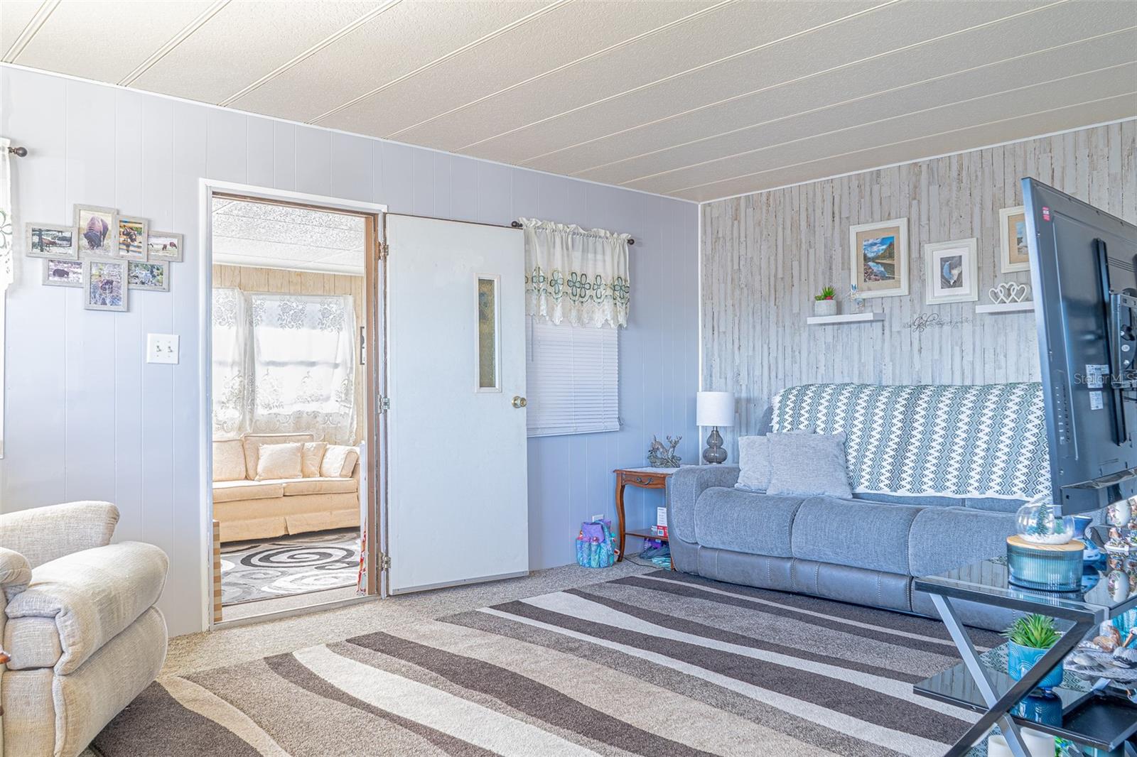 TB8465090 Property Photo