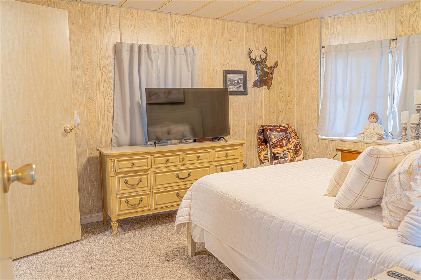 TB8465090 Property Photo