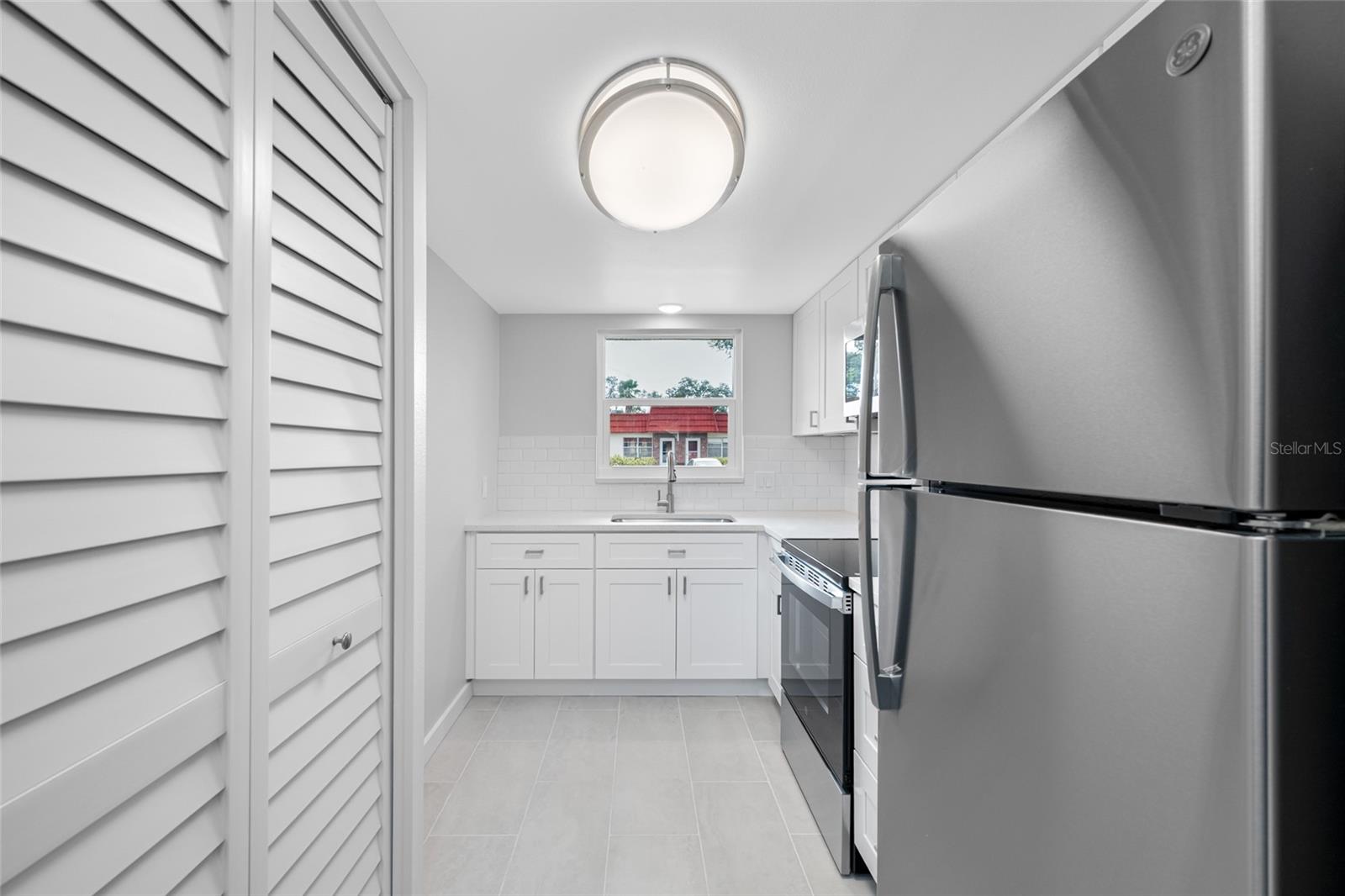 TB8465153 Property Photo