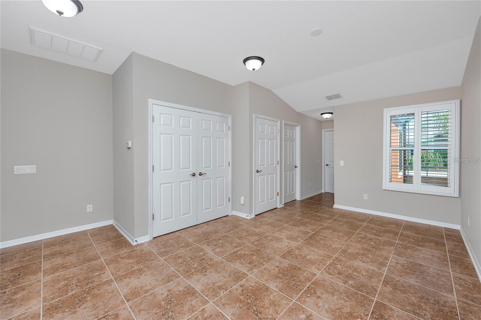 11454 CROWNED SPARROW LN, TAMPA, FL, 33626