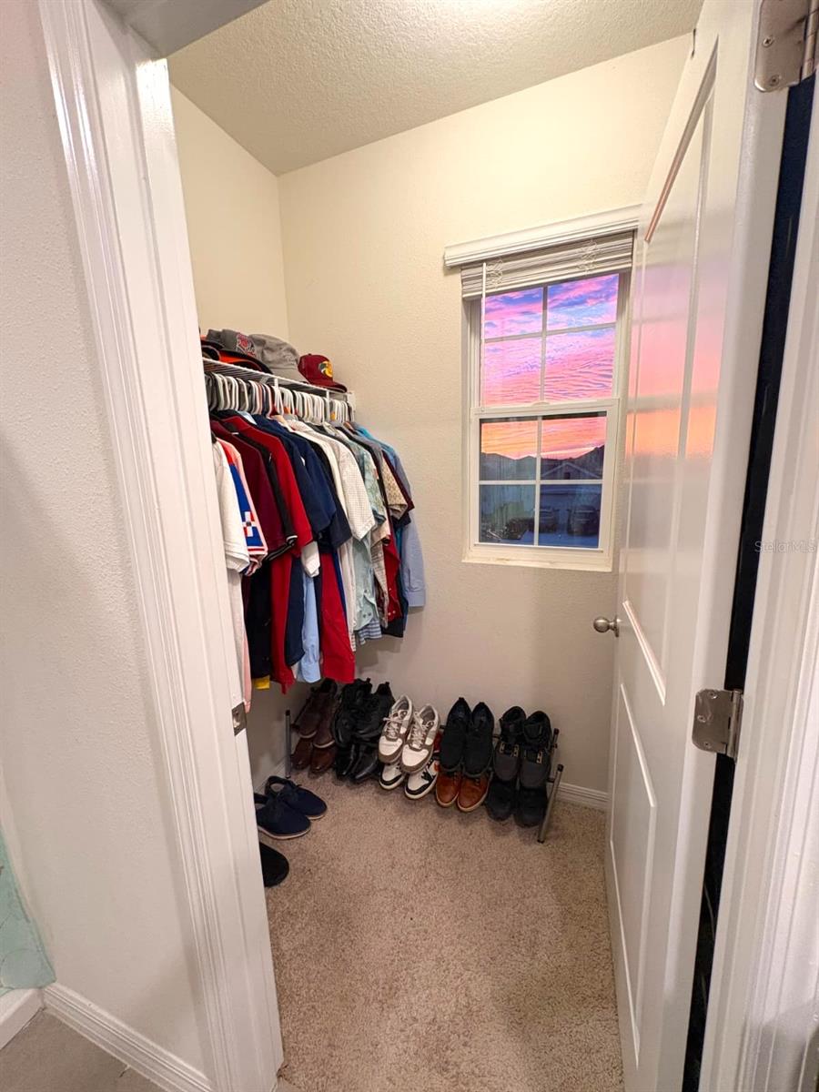CLOSET MASTER BEDROOM