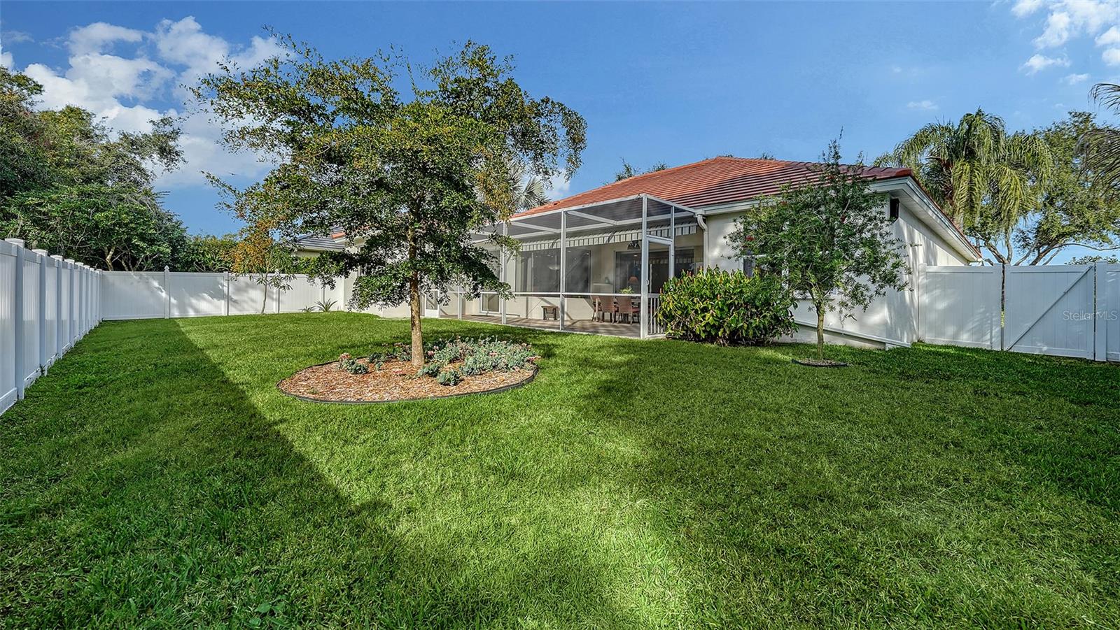 4855 CARRINGTON CIR, SARASOTA, FL, 34243