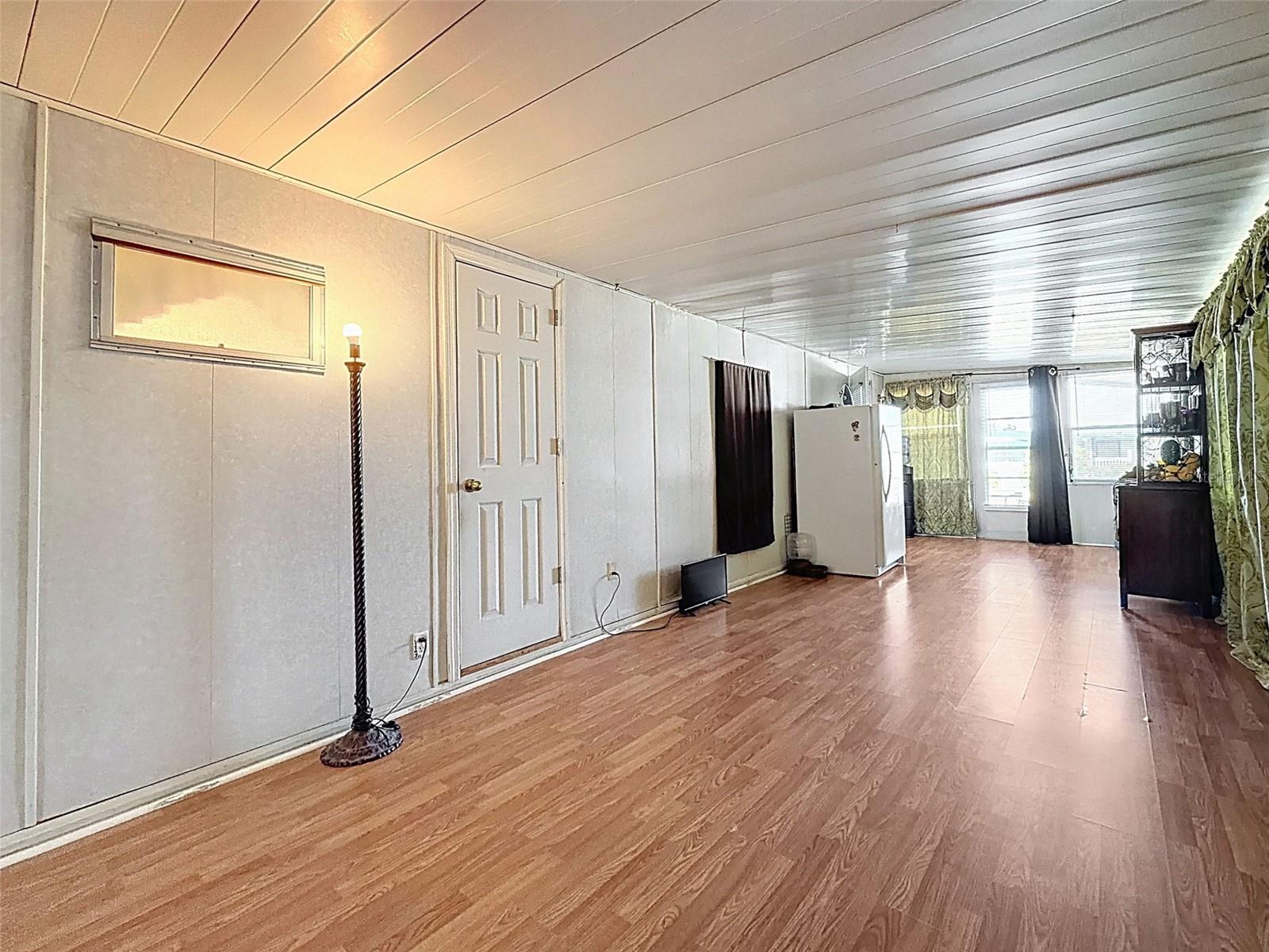 L4958622 Property Photo