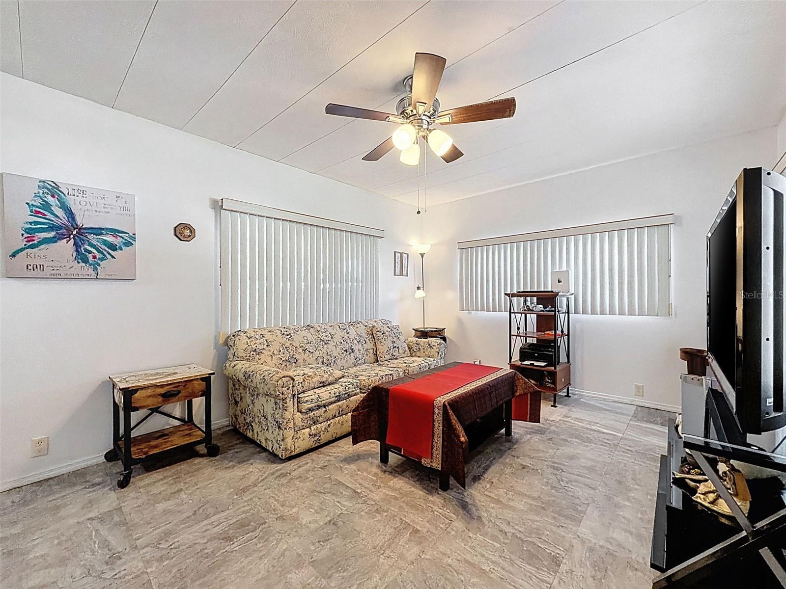 L4958622 Property Photo