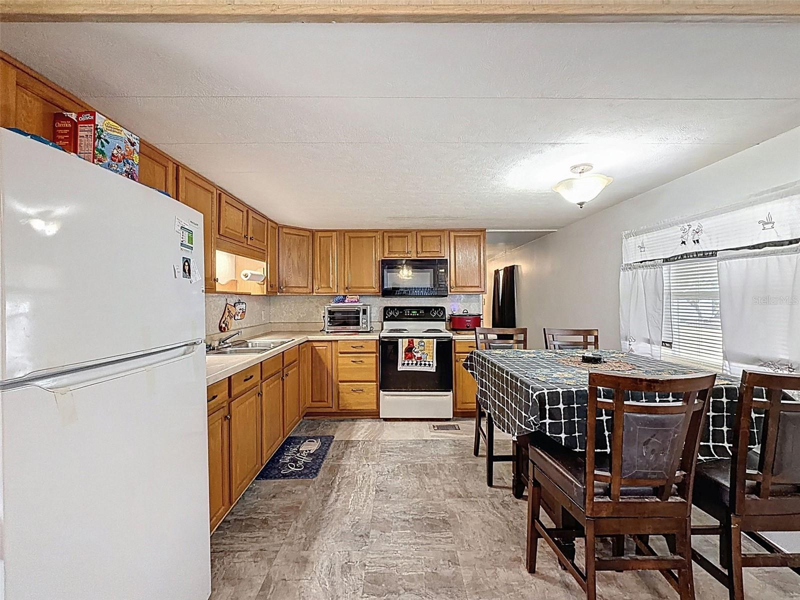 L4958622 Property Photo