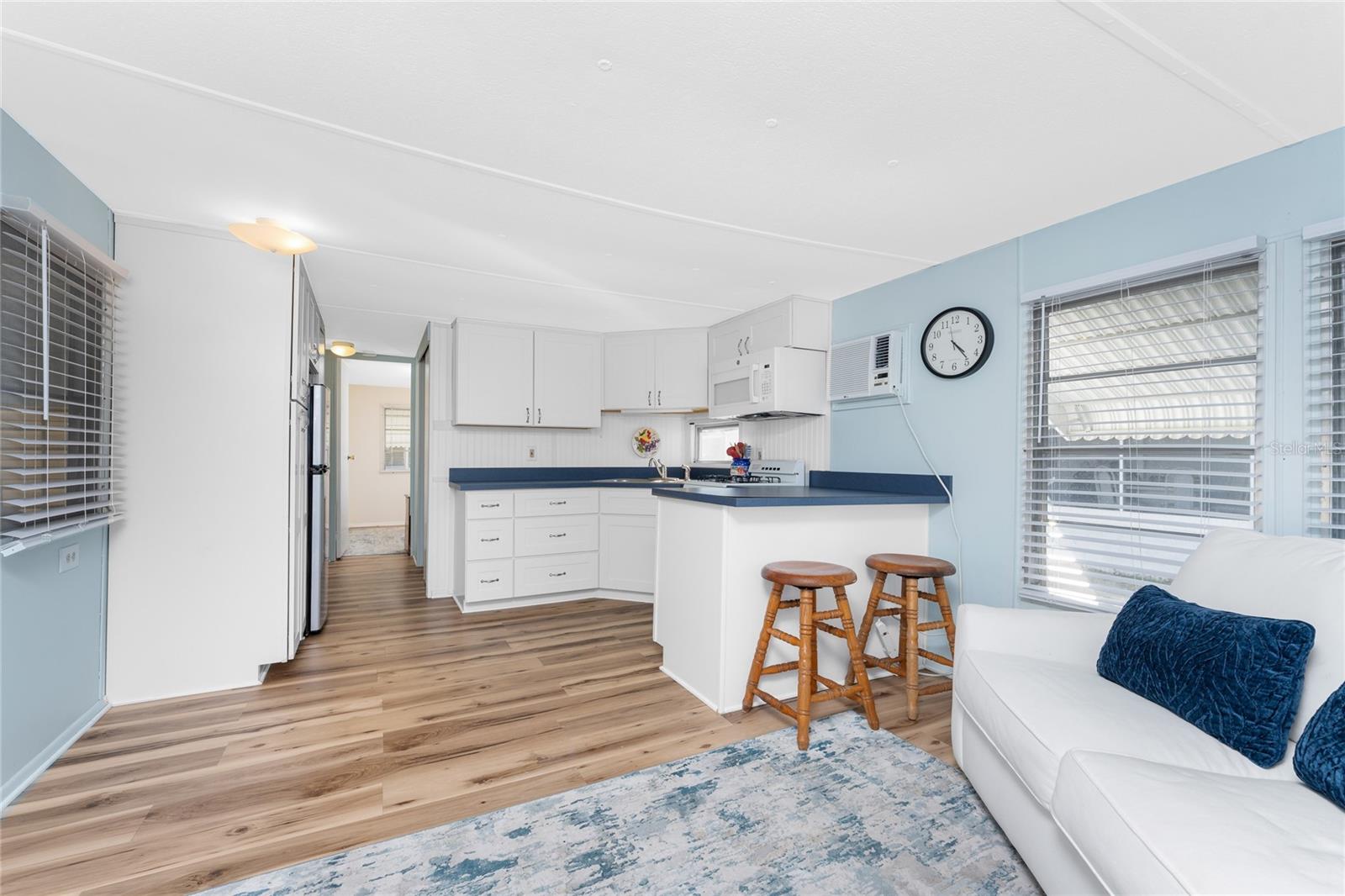 D6145644 Property Photo