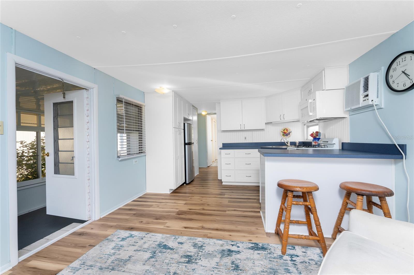 D6145644 Property Photo