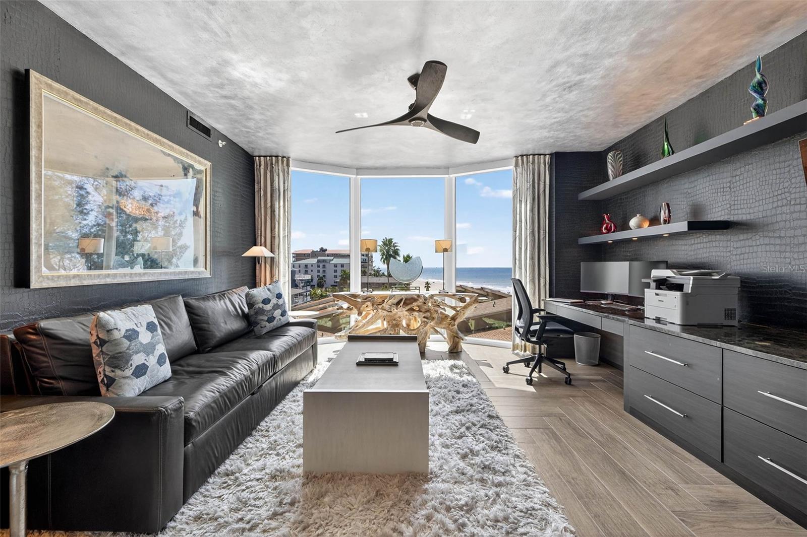 TB8465284 Property Photo