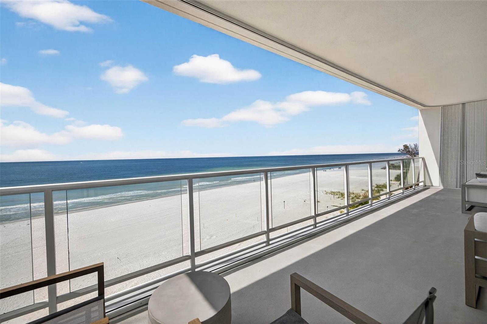 TB8465284 Property Photo