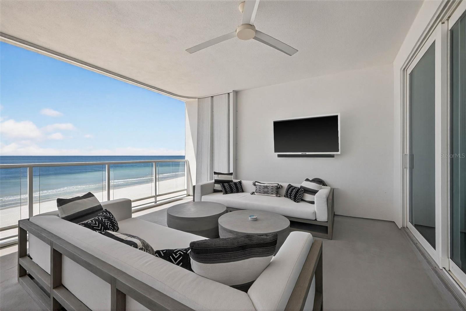 TB8465284 Property Photo