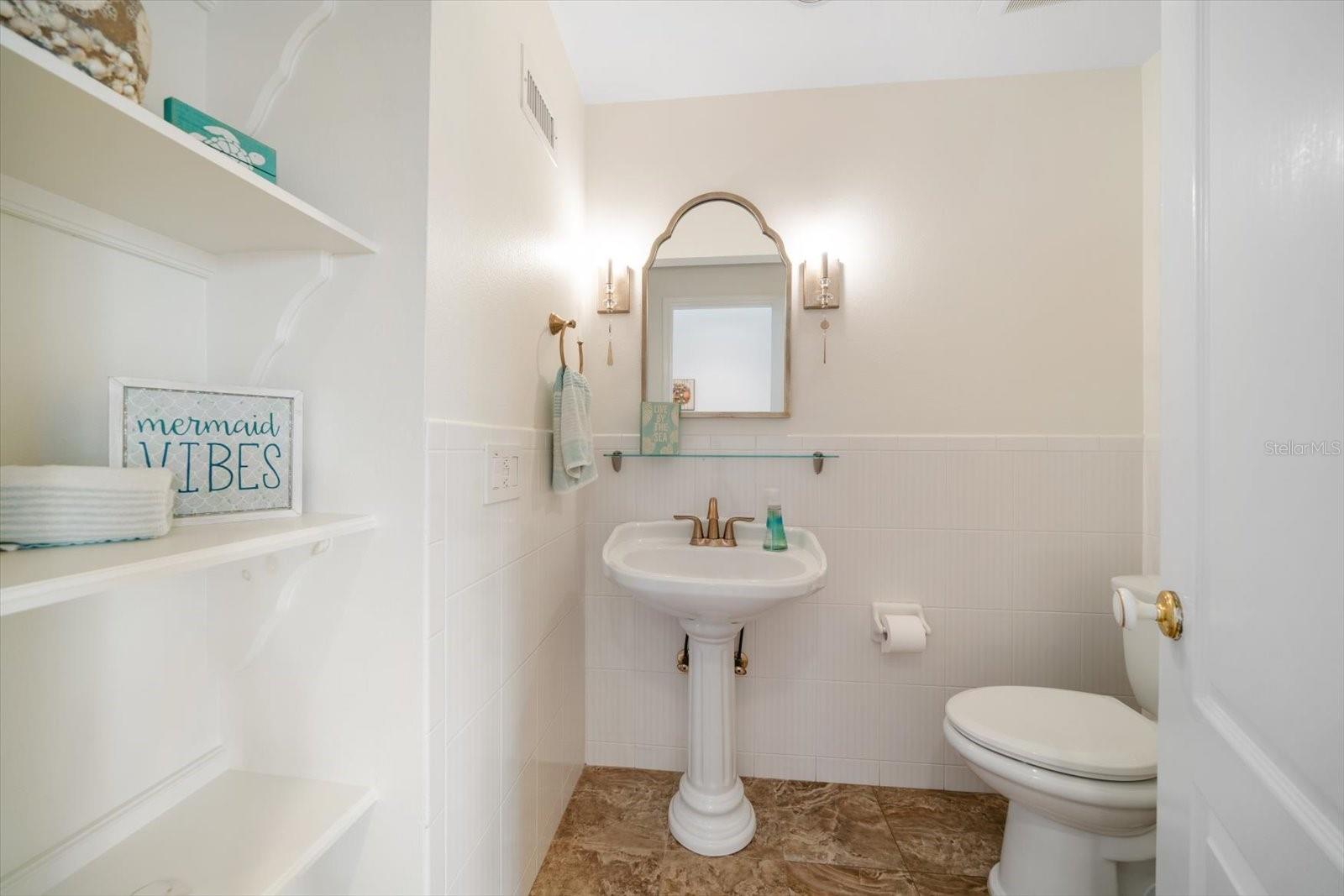 TB8465308 Property Photo