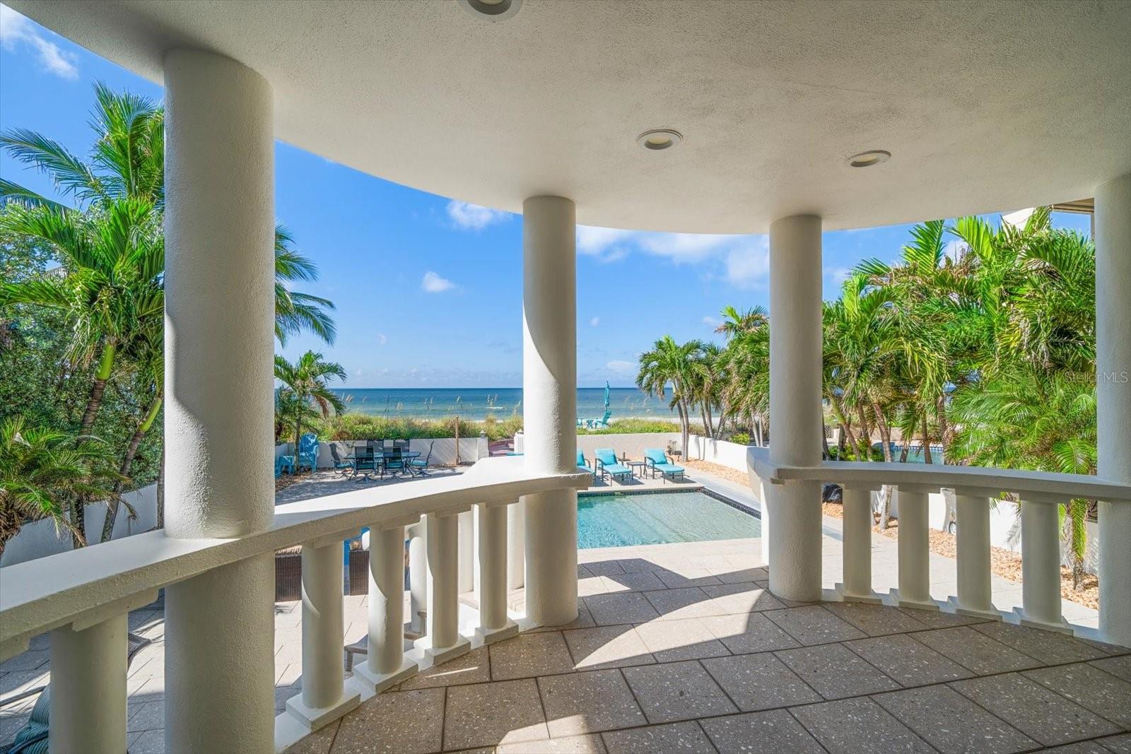 TB8465308 Property Photo