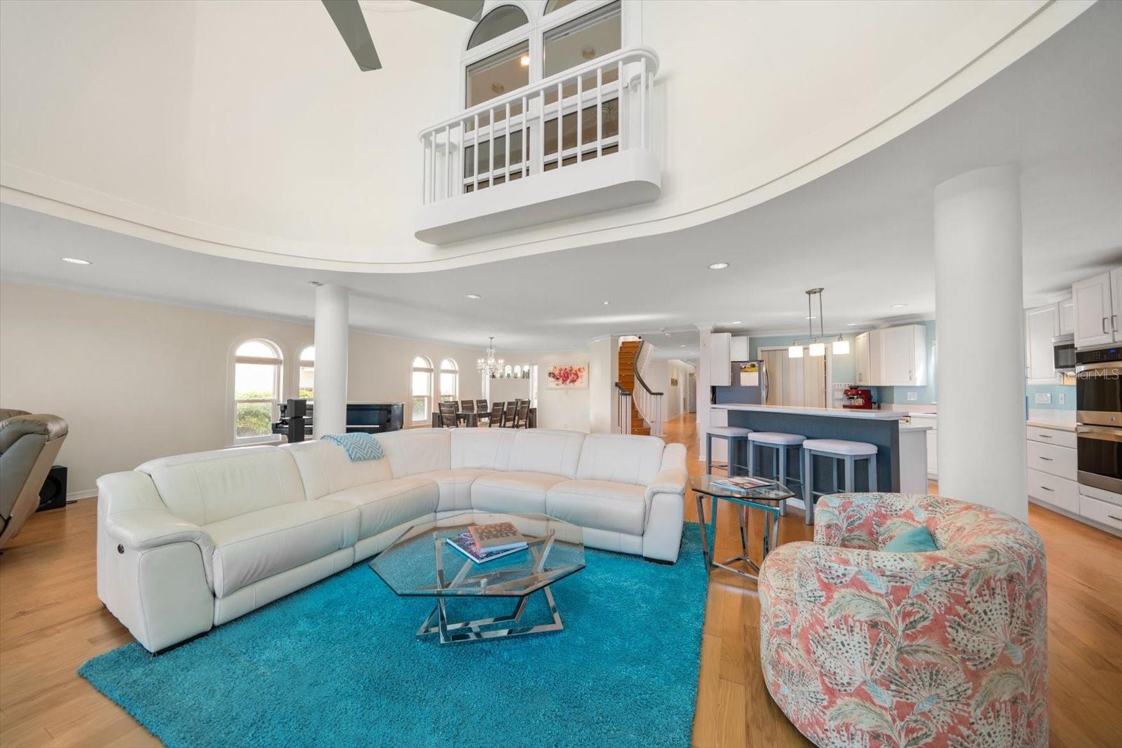 TB8465308 Property Photo