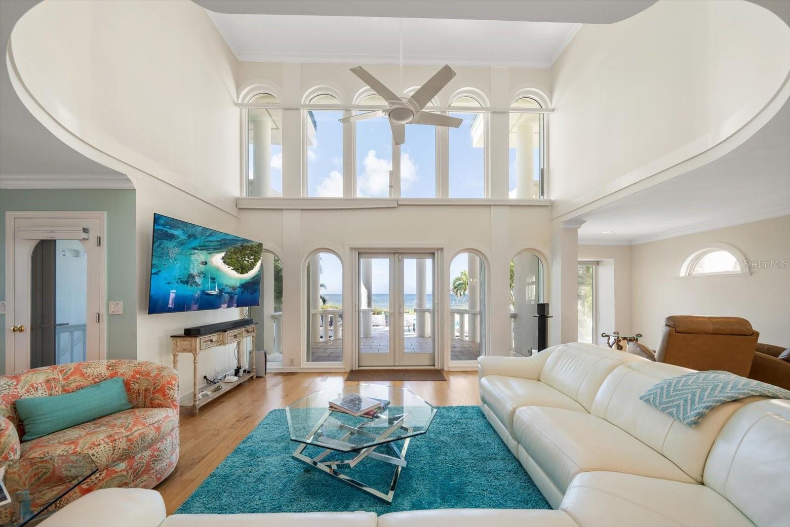 TB8465308 Property Photo