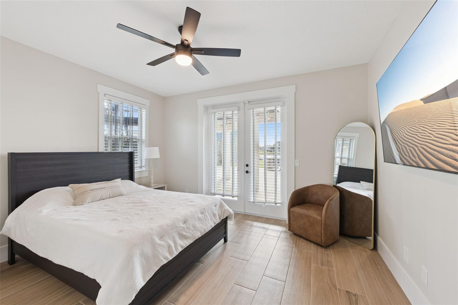 O6374371 Property Photo