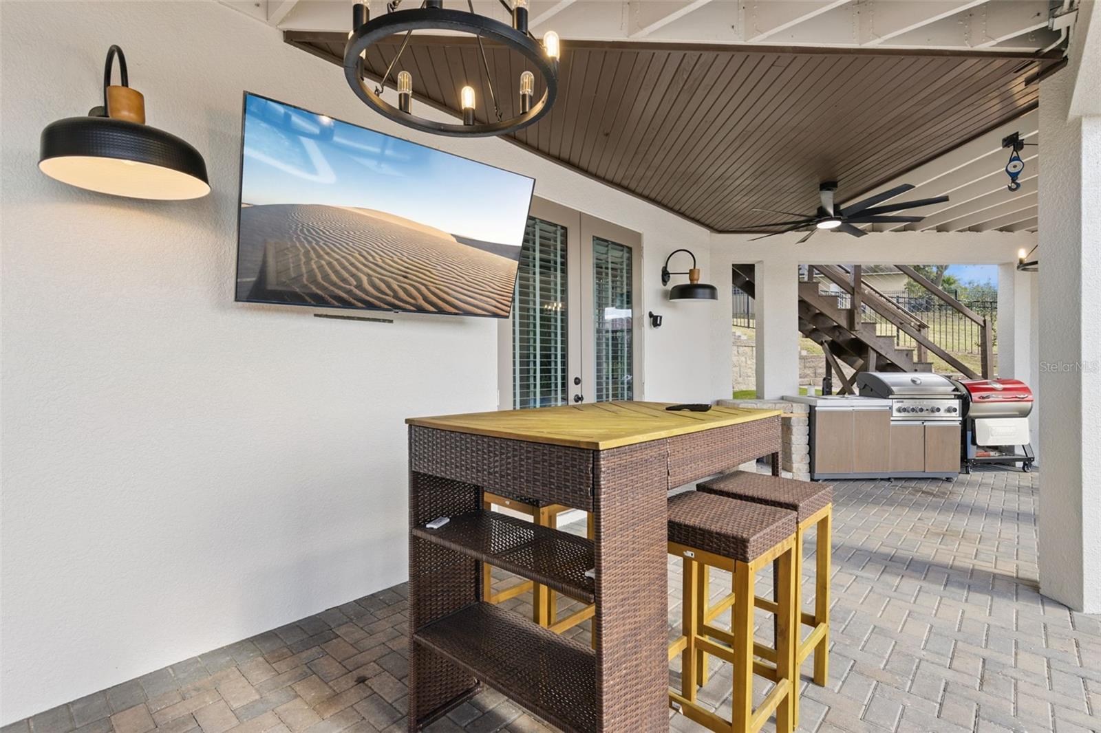 O6374371 Property Photo