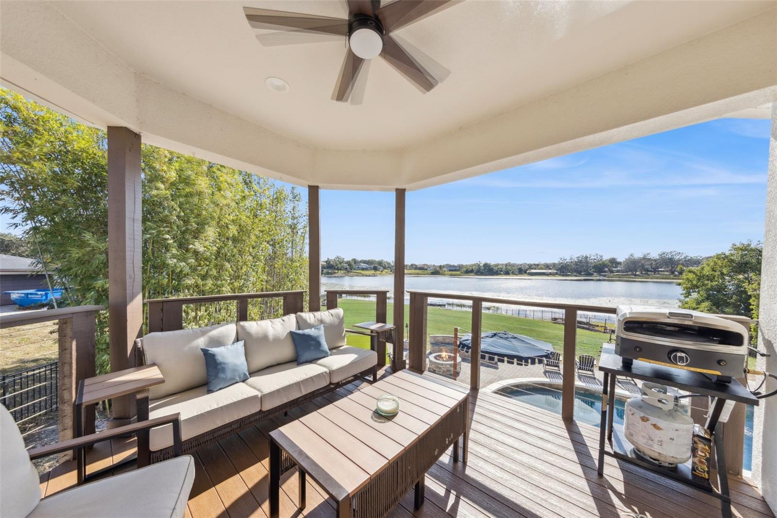 O6374371 Property Photo