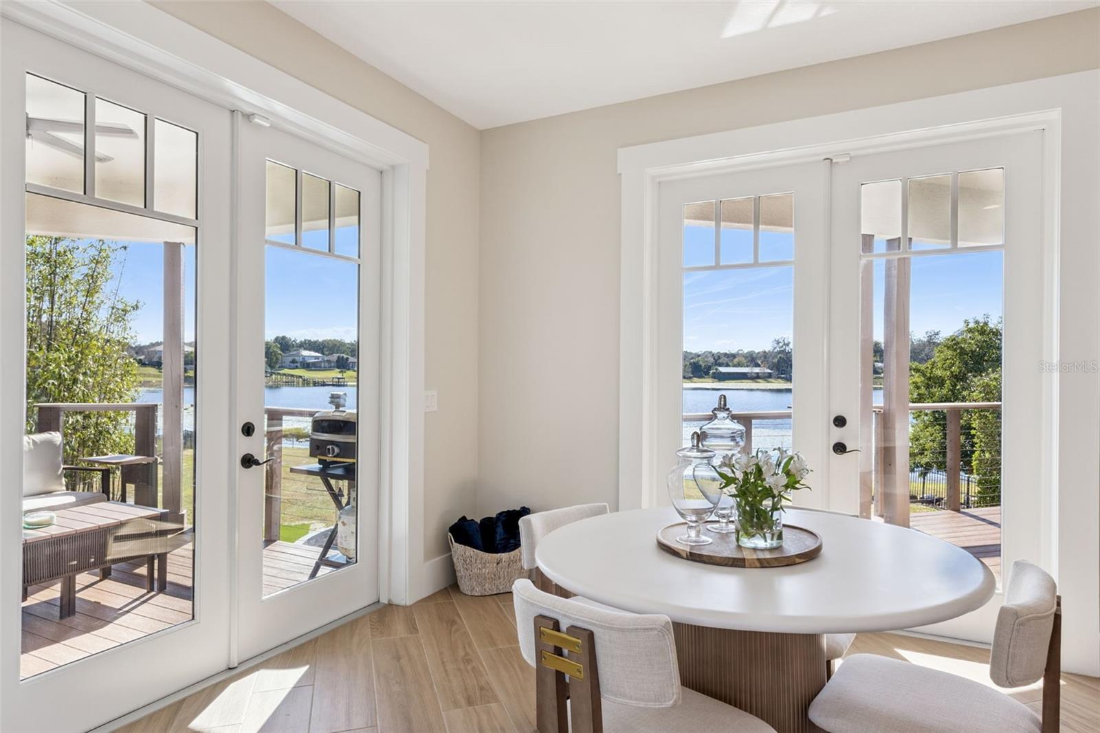 O6374371 Property Photo