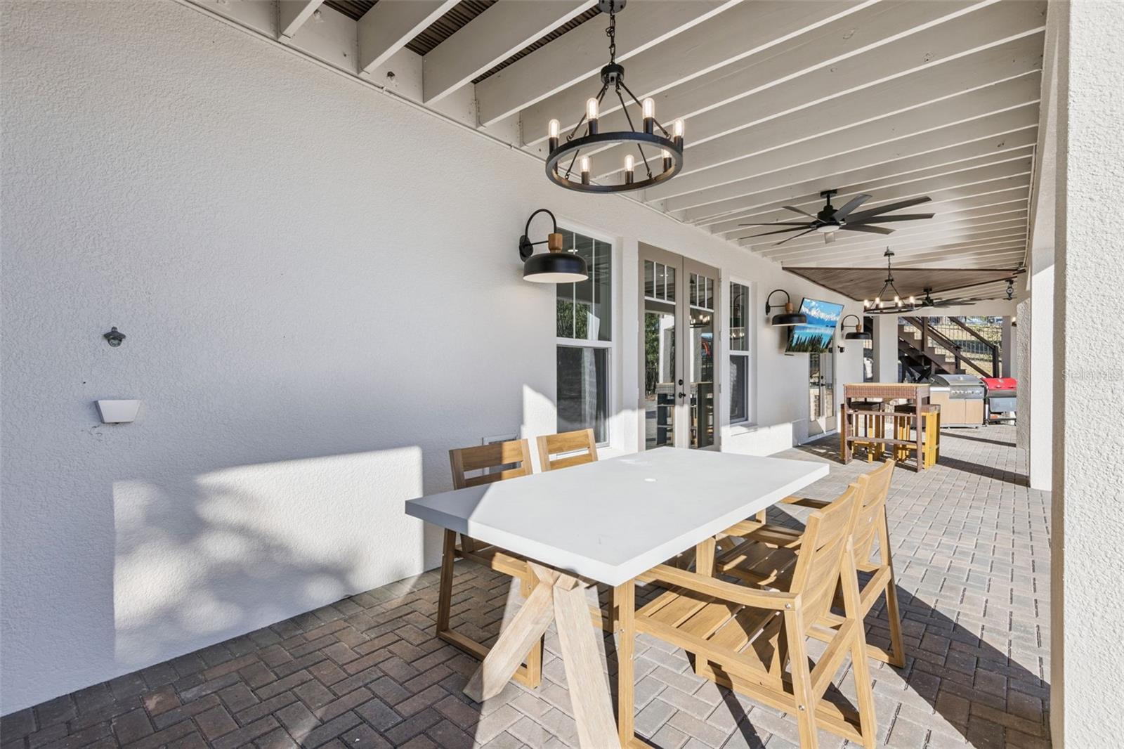 O6374371 Property Photo