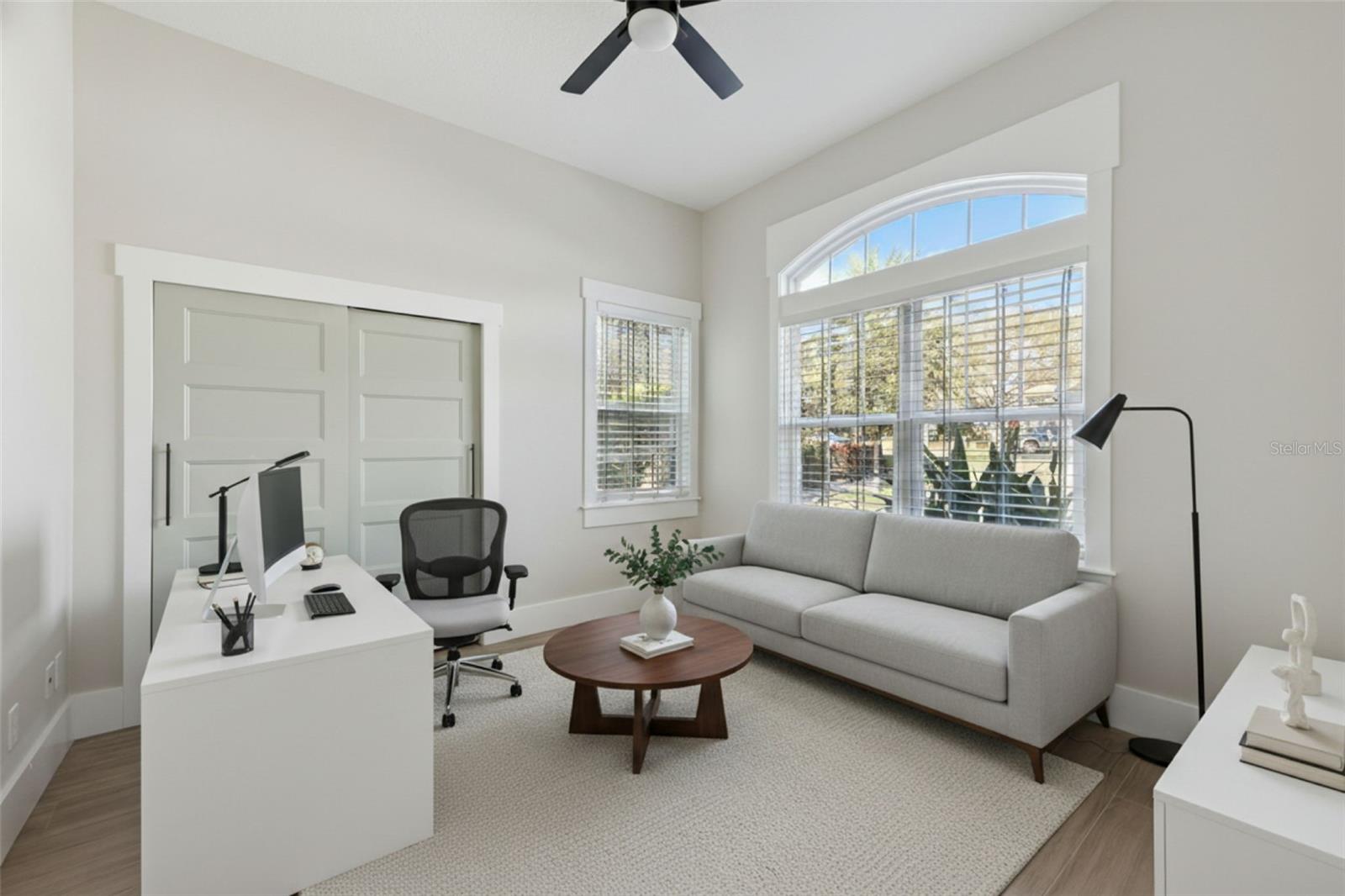 O6374371 Property Photo