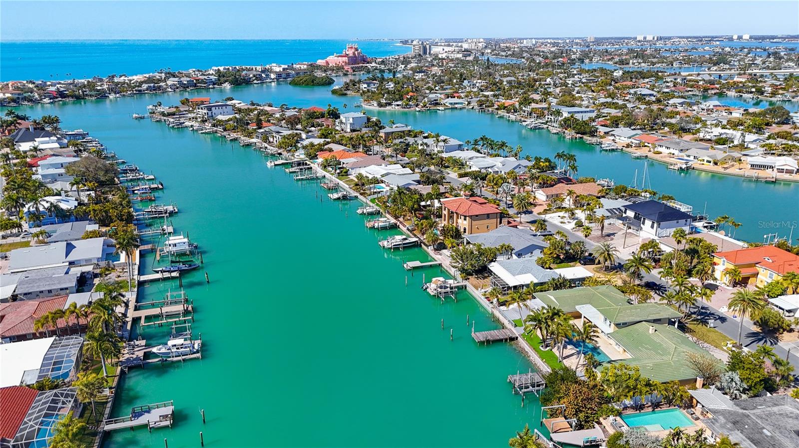 TB8465360 Property Photo