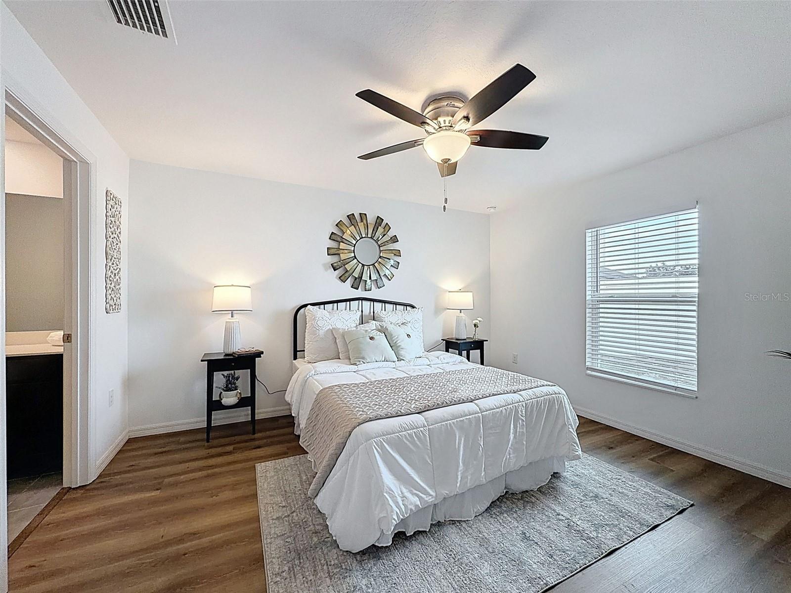 PRIMAARY WITH CEILING FAN