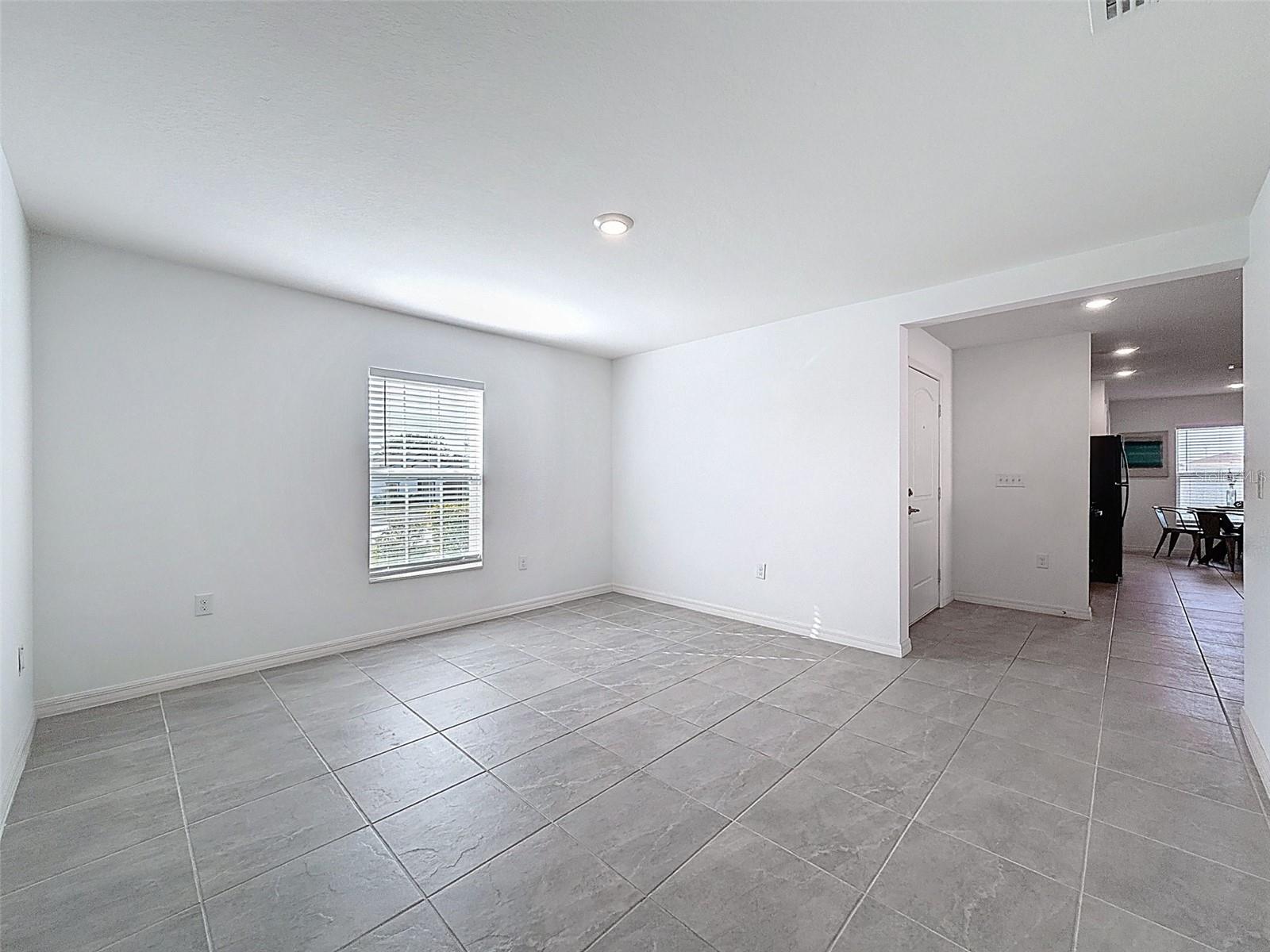 AND COULD MAKE A GREAT OFFICE/FLEX SPACE