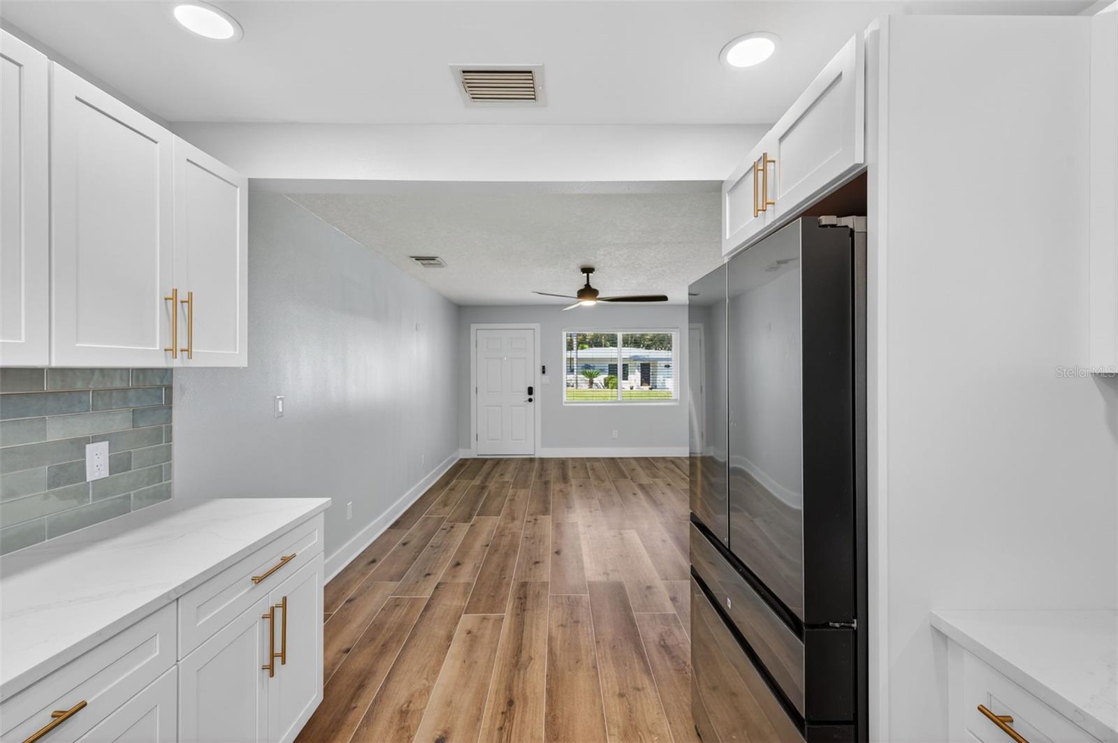 1841 DOUGLAS AVE, DUNEDIN, FL, 34698