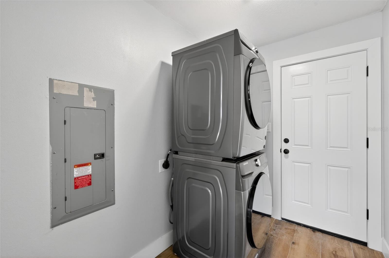 1841 DOUGLAS AVE, DUNEDIN, FL, 34698