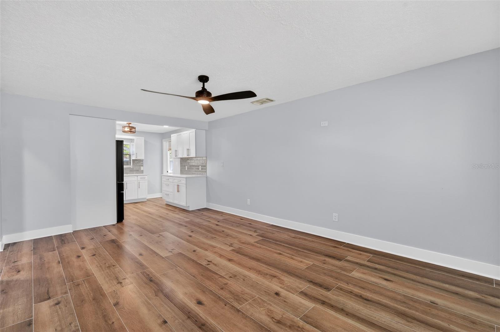 1841 DOUGLAS AVE, DUNEDIN, FL, 34698